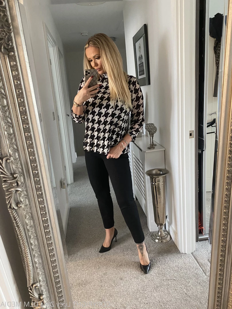 🇬🇧𝙇𝙐𝘾𝙔𝙕𝘼𝙍𝘼🇬🇧 𝙐𝙆 '𝙎 𝙃𝙊𝙏𝙏𝙀𝙎𝙏 𝙋𝙊𝙎𝙃 𝙈𝙄𝙇𝙁  😈 [ lucyzara ] Onlyfans leaked photo 9392815 on Hotleaks.tv