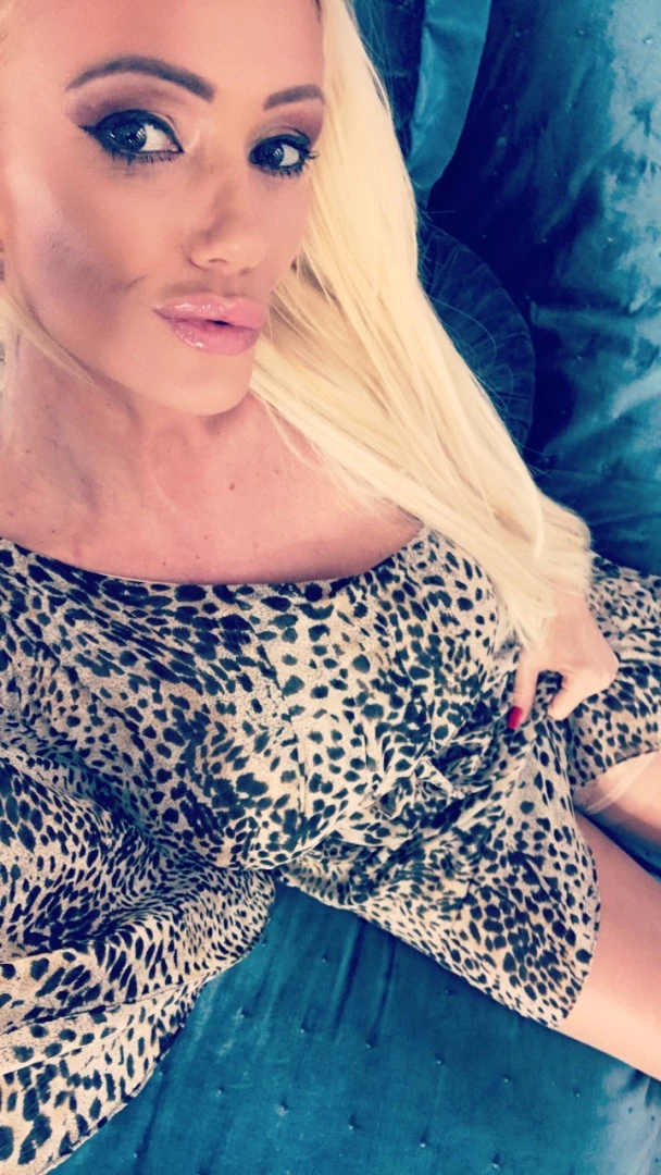 🇬🇧𝙇𝙐𝘾𝙔𝙕𝘼𝙍𝘼🇬🇧 𝙐𝙆 '𝙎 𝙃𝙊𝙏𝙏𝙀𝙎𝙏 𝙋𝙊𝙎𝙃 𝙈𝙄𝙇𝙁  😈 [ lucyzara ] Onlyfans leaked photo 9394742 on Hotleaks.tv