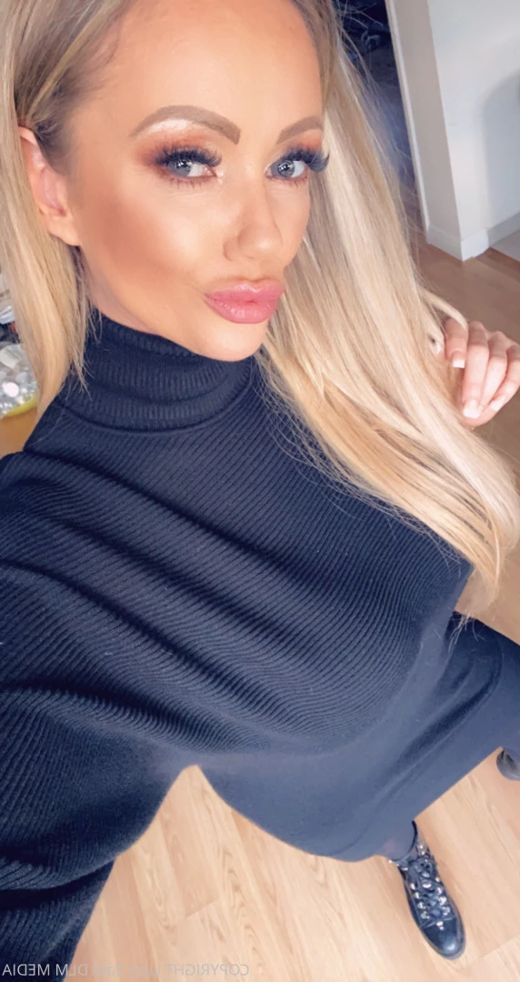 🇬🇧𝙇𝙐𝘾𝙔𝙕𝘼𝙍𝘼🇬🇧 𝙐𝙆 '𝙎 𝙃𝙊𝙏𝙏𝙀𝙎𝙏 𝙋𝙊𝙎𝙃 𝙈𝙄𝙇𝙁  😈 [ lucyzara ] Onlyfans leaked photo 9395204 on Hotleaks.tv