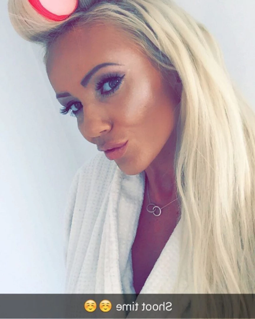 🇬🇧𝙇𝙐𝘾𝙔𝙕𝘼𝙍𝘼🇬🇧 𝙐𝙆 '𝙎 𝙃𝙊𝙏𝙏𝙀𝙎𝙏 𝙋𝙊𝙎𝙃 𝙈𝙄𝙇𝙁  😈 [ lucyzara ] Onlyfans leaked photo 9399472 on Hotleaks.tv