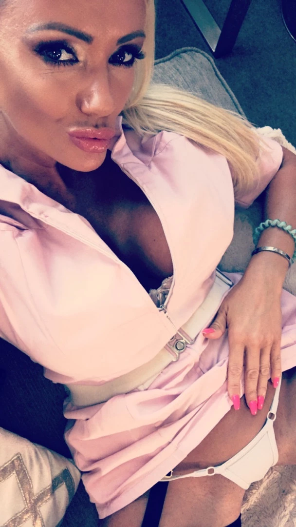 🇬🇧𝙇𝙐𝘾𝙔𝙕𝘼𝙍𝘼🇬🇧 𝙐𝙆 '𝙎 𝙃𝙊𝙏𝙏𝙀𝙎𝙏 𝙋𝙊𝙎𝙃 𝙈𝙄𝙇𝙁  😈 [ lucyzara ] Onlyfans leaked photo 9399547 on Hotleaks.tv