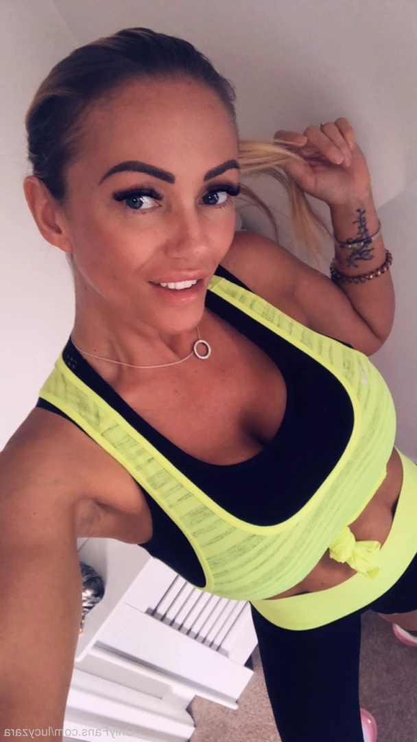 🇬🇧𝙇𝙐𝘾𝙔𝙕𝘼𝙍𝘼🇬🇧 𝙐𝙆 '𝙎 𝙃𝙊𝙏𝙏𝙀𝙎𝙏 𝙋𝙊𝙎𝙃 𝙈𝙄𝙇𝙁  😈 [ lucyzara ] Onlyfans leaked photo 9400835 on Hotleaks.tv