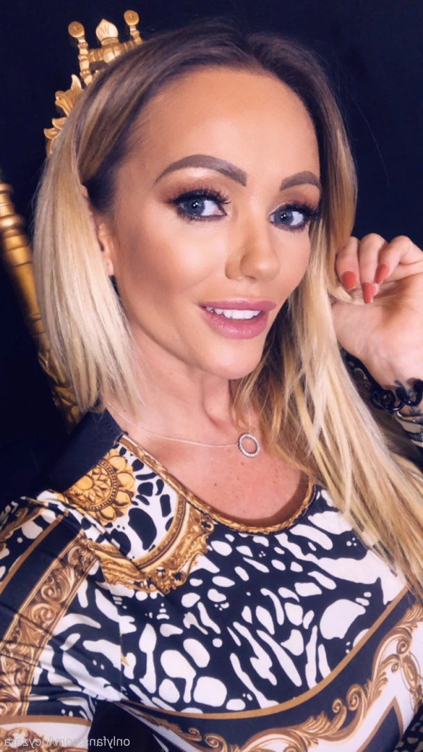 🇬🇧𝙇𝙐𝘾𝙔𝙕𝘼𝙍𝘼🇬🇧 𝙐𝙆 '𝙎 𝙃𝙊𝙏𝙏𝙀𝙎𝙏 𝙋𝙊𝙎𝙃 𝙈𝙄𝙇𝙁  😈 [ lucyzara ] Onlyfans leaked photo 9402239 on Hotleaks.tv