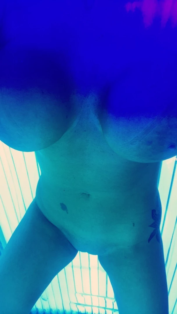 🇬🇧𝙇𝙐𝘾𝙔𝙕𝘼𝙍𝘼🇬🇧 𝙐𝙆 '𝙎 𝙃𝙊𝙏𝙏𝙀𝙎𝙏 𝙋𝙊𝙎𝙃 𝙈𝙄𝙇𝙁  😈 [ lucyzara ] Onlyfans leaked photo 9403924 on Hotleaks.tv