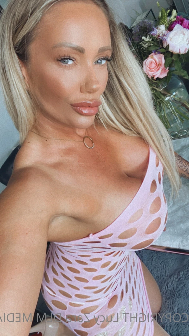 🇬🇧𝙇𝙐𝘾𝙔𝙕𝘼𝙍𝘼🇬🇧 𝙐𝙆 '𝙎 𝙃𝙊𝙏𝙏𝙀𝙎𝙏 𝙋𝙊𝙎𝙃 𝙈𝙄𝙇𝙁  😈 [ lucyzara ] Onlyfans leaked photo 9407247 on Hotleaks.tv