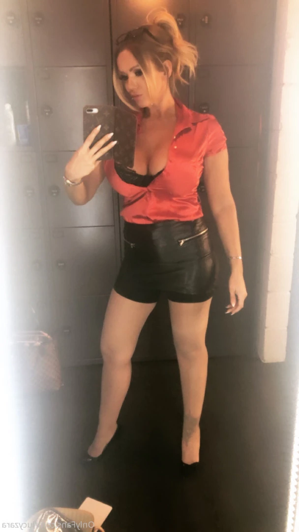 🇬🇧𝙇𝙐𝘾𝙔𝙕𝘼𝙍𝘼🇬🇧 𝙐𝙆 '𝙎 𝙃𝙊𝙏𝙏𝙀𝙎𝙏 𝙋𝙊𝙎𝙃 𝙈𝙄𝙇𝙁  😈 [ lucyzara ] Onlyfans leaked photo 9410871 on Hotleaks.tv