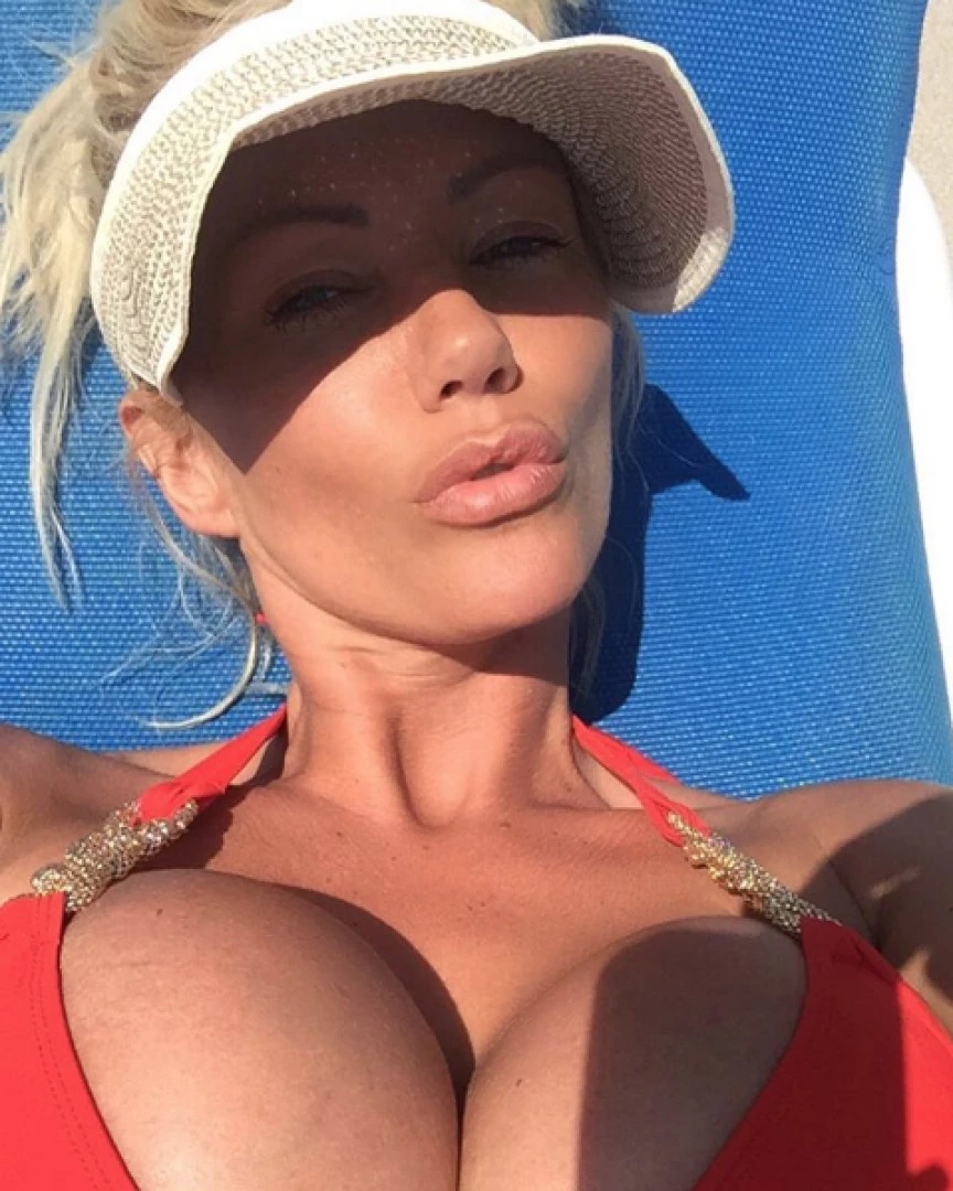 🇬🇧𝙇𝙐𝘾𝙔𝙕𝘼𝙍𝘼🇬🇧 𝙐𝙆 '𝙎 𝙃𝙊𝙏𝙏𝙀𝙎𝙏 𝙋𝙊𝙎𝙃 𝙈𝙄𝙇𝙁  😈 [ lucyzara ] Onlyfans leaked photo 9416822 on Hotleaks.tv