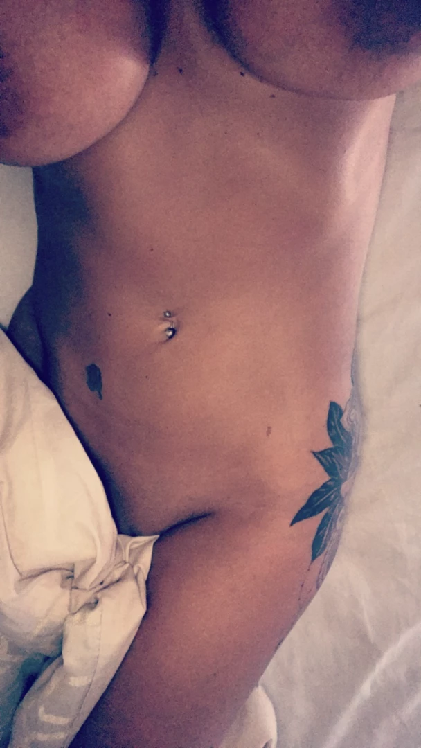 🇬🇧𝙇𝙐𝘾𝙔𝙕𝘼𝙍𝘼🇬🇧 𝙐𝙆 '𝙎 𝙃𝙊𝙏𝙏𝙀𝙎𝙏 𝙋𝙊𝙎𝙃 𝙈𝙄𝙇𝙁  😈 [ lucyzara ] Onlyfans leaked photo 9416875 on Hotleaks.tv