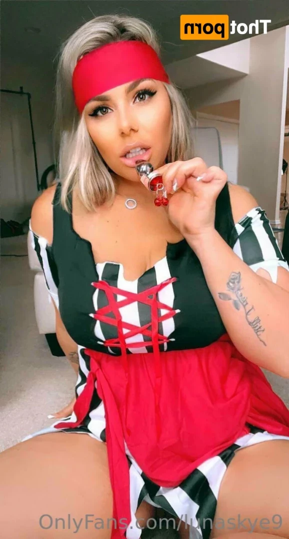🟢 𝘿𝙤𝙢𝙢𝙚 𝙈𝙞𝙡𝙛 𝙊𝙣𝙡𝙞𝙣𝙚 𝙉𝙤𝙬 🟢 [ lunaskye9 ] Onlyfans leaked photo 13150158 on Hotleaks.tv