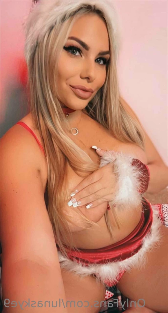 🟢 𝘿𝙤𝙢𝙢𝙚 𝙈𝙞𝙡𝙛 𝙊𝙣𝙡𝙞𝙣𝙚 𝙉𝙤𝙬 🟢 [ lunaskye9 ] Onlyfans leaked photo 13150836 on Hotleaks.tv
