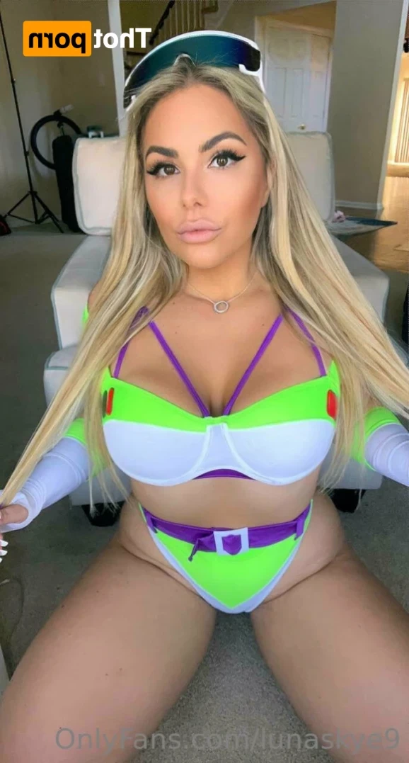 🟢 𝘿𝙤𝙢𝙢𝙚 𝙈𝙞𝙡𝙛 𝙊𝙣𝙡𝙞𝙣𝙚 𝙉𝙤𝙬 🟢 [ lunaskye9 ] Onlyfans leaked photo 13151280 on Hotleaks.tv