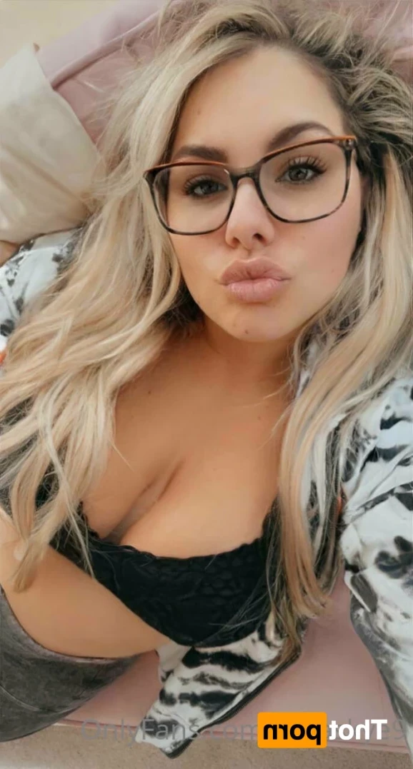 🟢 𝘿𝙤𝙢𝙢𝙚 𝙈𝙞𝙡𝙛 𝙊𝙣𝙡𝙞𝙣𝙚 𝙉𝙤𝙬 🟢 [ lunaskye9 ] Onlyfans leaked photo 13154303 on Hotleaks.tv