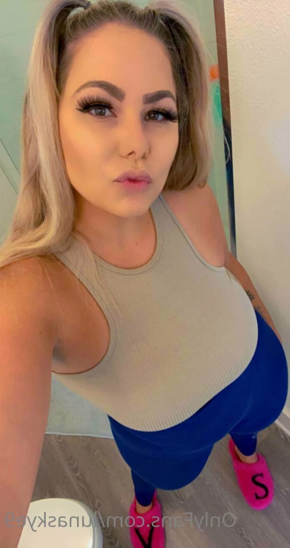 🟢 𝘿𝙤𝙢𝙢𝙚 𝙈𝙞𝙡𝙛 𝙊𝙣𝙡𝙞𝙣𝙚 𝙉𝙤𝙬 🟢 [ lunaskye9 ] Onlyfans leaked photo 13643329 on Hotleaks.tv