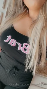 🟢 𝘿𝙤𝙢𝙢𝙚 𝙈𝙞𝙡𝙛 𝙊𝙣𝙡𝙞𝙣𝙚 𝙉𝙤𝙬 🟢 [ lunaskye9 ] Onlyfans leaked video 13986449 on Hotleaks.tv