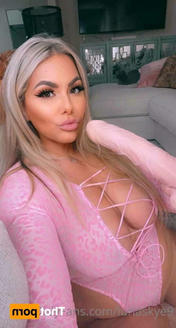 🟢 𝘿𝙤𝙢𝙢𝙚 𝙈𝙞𝙡𝙛 𝙊𝙣𝙡𝙞𝙣𝙚 𝙉𝙤𝙬 🟢 [ lunaskye9 ] Onlyfans leaked photo 16149277 on Hotleaks.tv