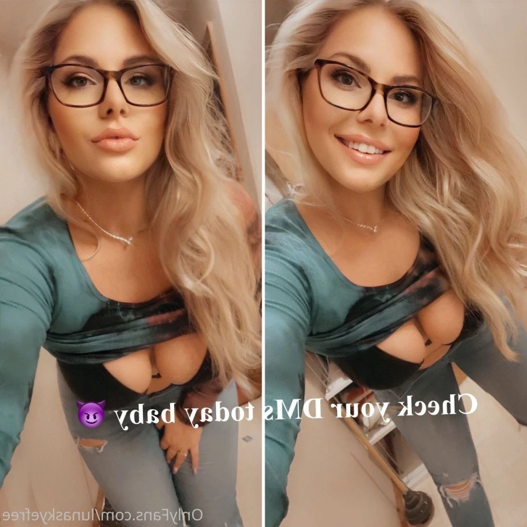 𝗥𝗘𝗔𝗟 𝗜𝗡𝗧𝗘𝗥𝗡𝗘𝗧 𝗚𝗜𝗥𝗟𝗙𝗥𝗜𝗘𝗡𝗗 [ girlfriendluna ] Onlyfans leaked photo 3142425 on Hotleaks.tv