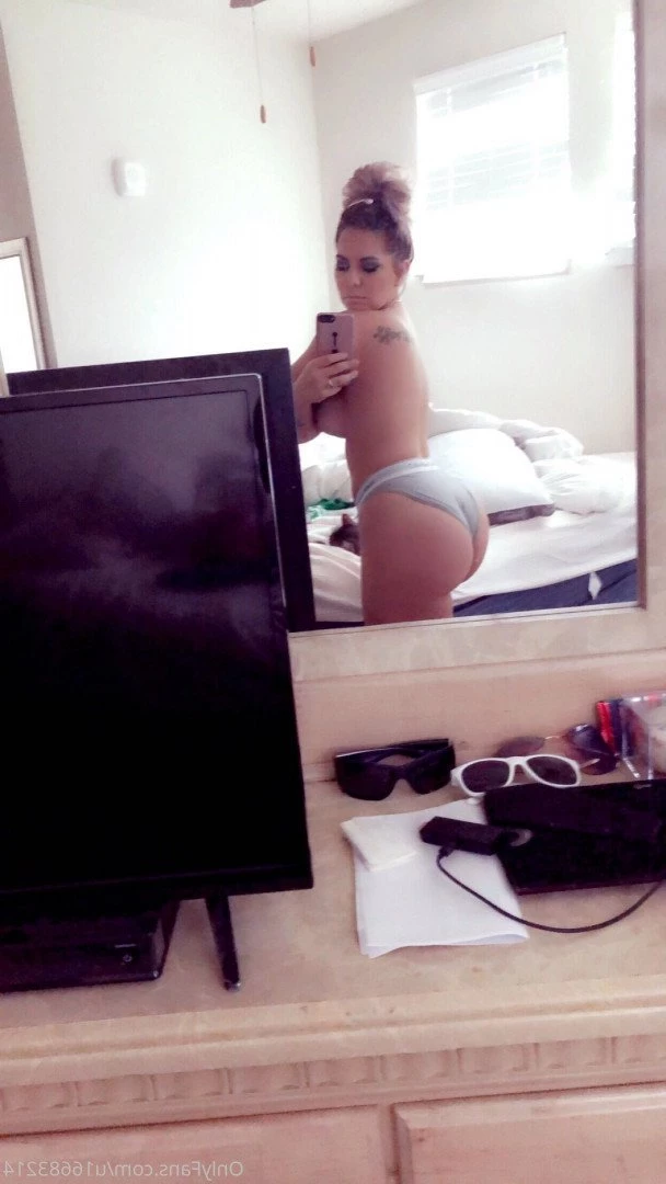 𝗥𝗘𝗔𝗟 𝗜𝗡𝗧𝗘𝗥𝗡𝗘𝗧 𝗚𝗜𝗥𝗟𝗙𝗥𝗜𝗘𝗡𝗗 [ girlfriendluna ] Onlyfans leaked photo 3142521 on Hotleaks.tv