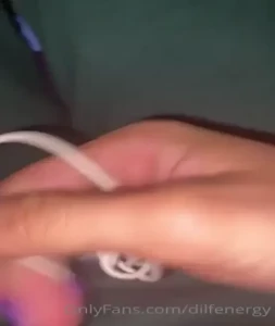 4667128