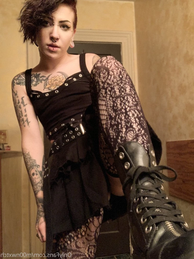 Tay 🌙🖤 [ m00nwxtch ] Onlyfans leaked photo 3085651 on Hotleaks.tv