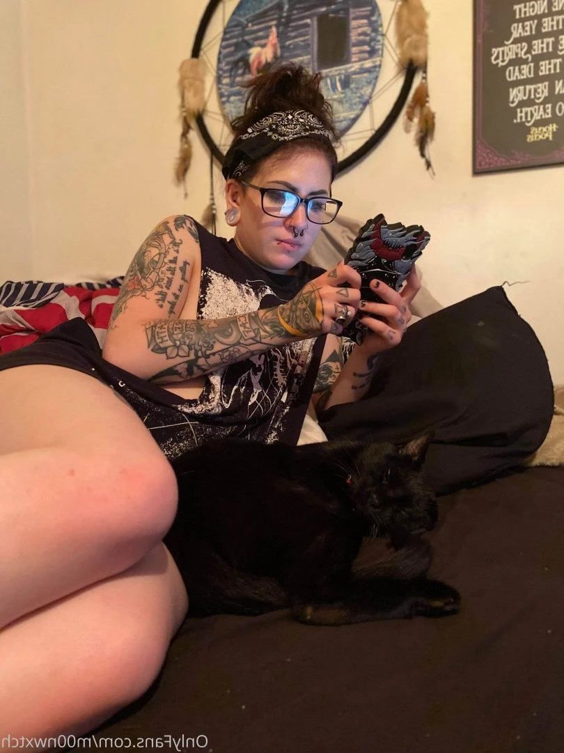 Tay 🌙🖤 [ m00nwxtch ] Onlyfans leaked photo 3086671 on Hotleaks.tv