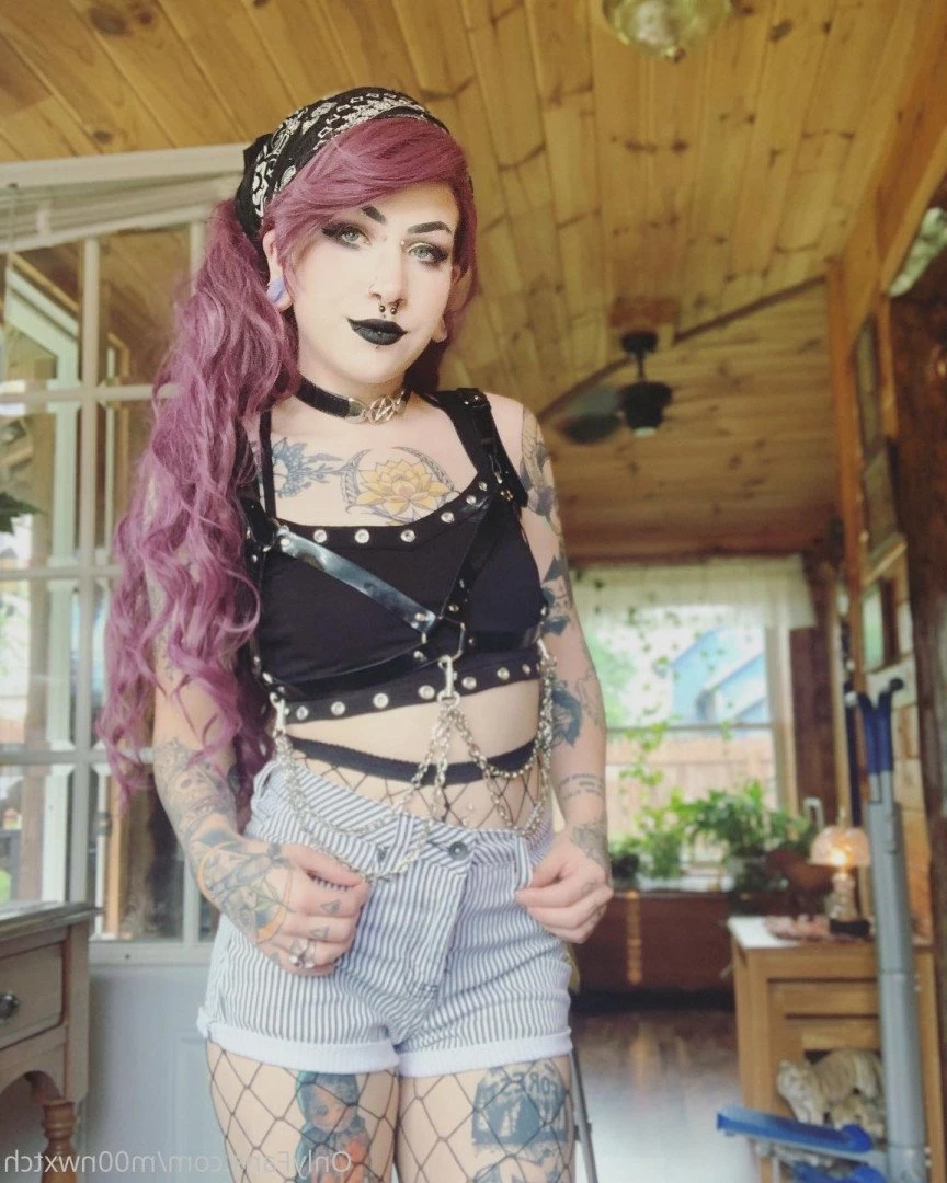 Tay 🌙🖤 [ m00nwxtch ] Onlyfans leaked photo 3089105 on Hotleaks.tv