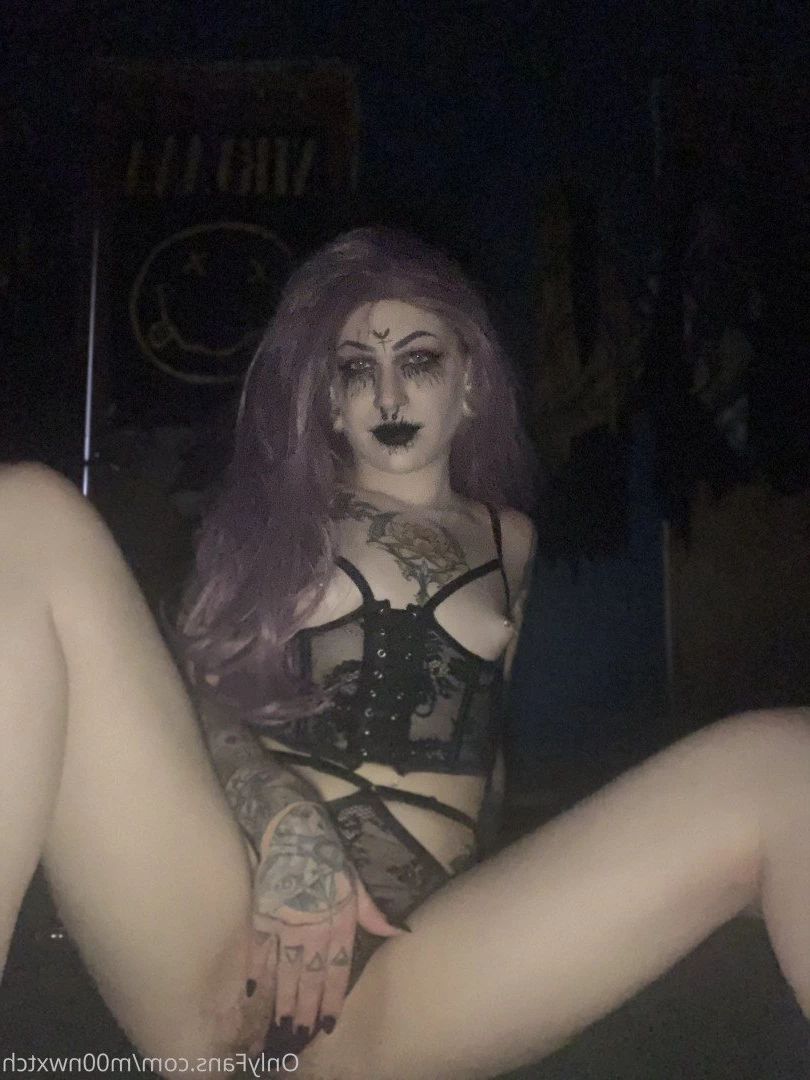 Tay 🌙🖤 [ m00nwxtch ] Onlyfans leaked photo 3090383 on Hotleaks.tv