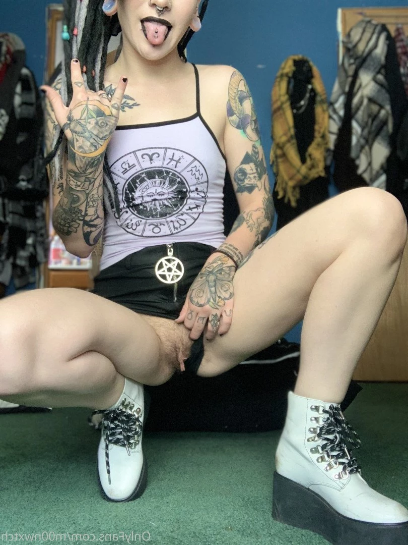 Tay 🌙🖤 [ m00nwxtch ] Onlyfans leaked photo 3090818 on Hotleaks.tv