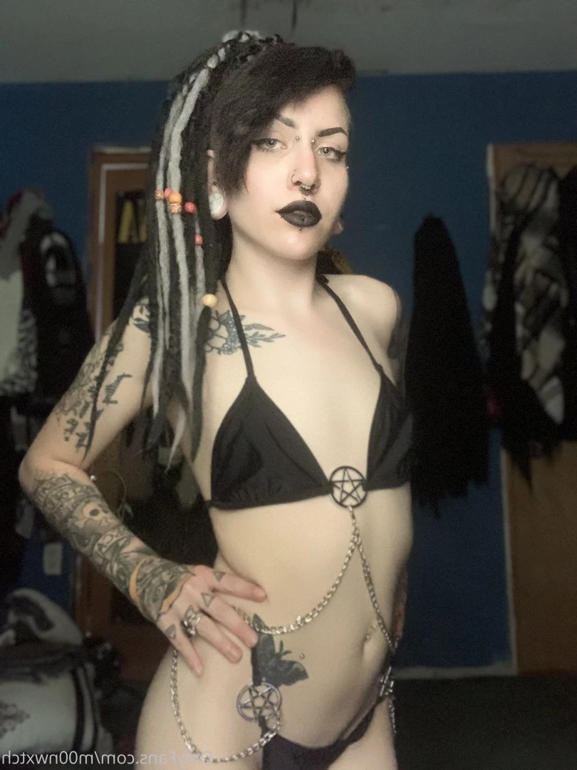 Tay 🌙🖤 [ m00nwxtch ] Onlyfans leaked photo 3091432 on Hotleaks.tv