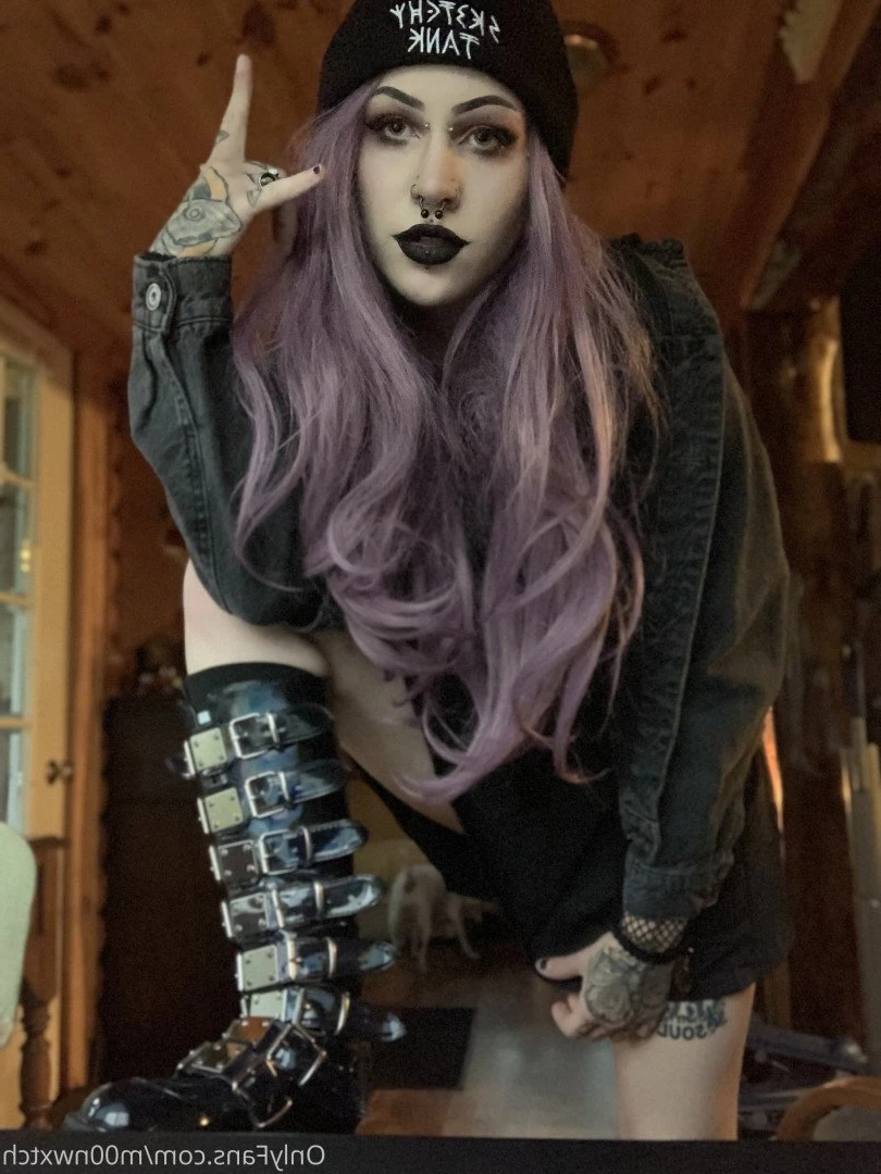 Tay 🌙🖤 [ m00nwxtch ] Onlyfans leaked photo 3092570 on Hotleaks.tv