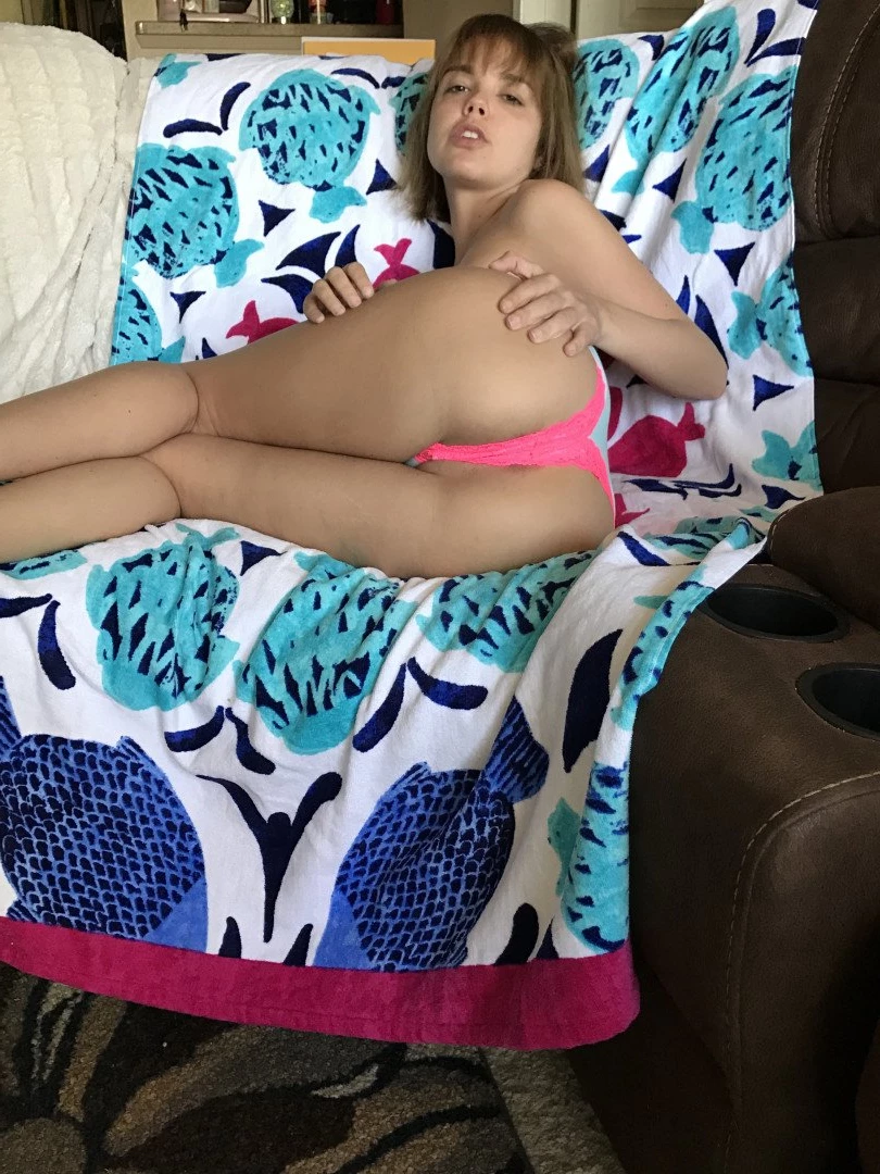 Dillion Harper [ dillionharper ] Onlyfans leaked photo 320369 on Hotleaks.tv
