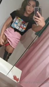 8904670
