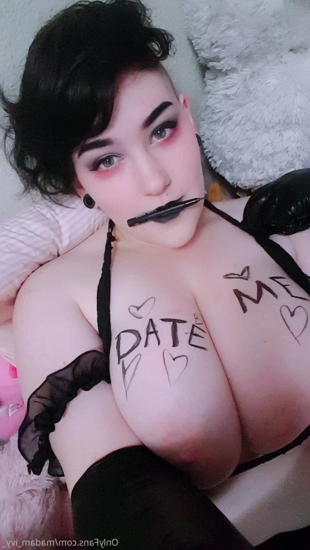 🍃 Madam_Ivy_🍃 [ madam_ivy_ ] Onlyfans leaked photo 3114412 on Hotleaks.tv
