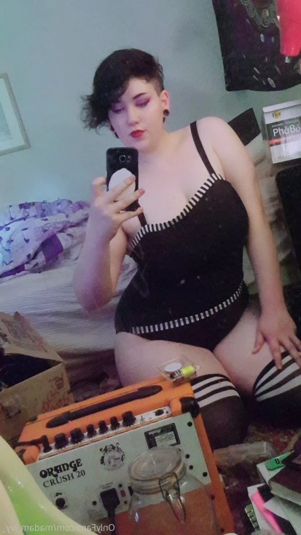 🍃 Madam_Ivy_🍃 [ madam_ivy_ ] Onlyfans leaked photo 3121046 on Hotleaks.tv