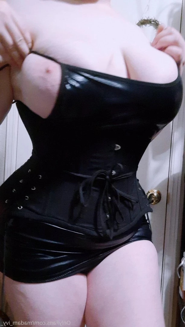 🍃 Madam_Ivy_🍃 [ madam_ivy_ ] Onlyfans leaked photo 3126833 on Hotleaks.tv