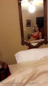 Madison Knox [ madisonknox ] Onlyfans leaked video 4200421 on Hotleaks.tv