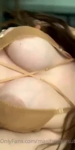 maeibeyoursub Onlyfans leaked video 18298417 on Hotleaks.tv