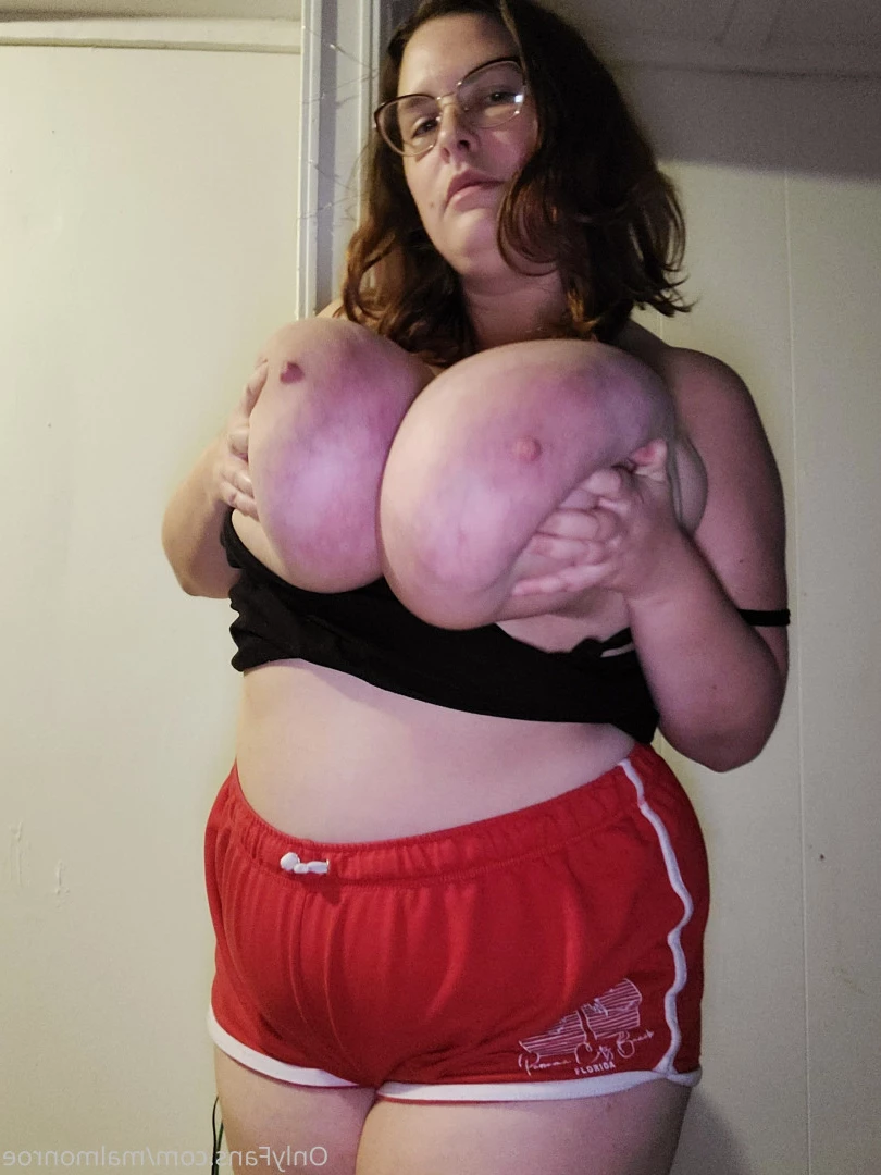 Mal [ malmonroe ] Onlyfans leaked photo 7453335 on Hotleaks.tv