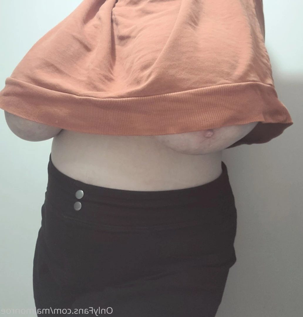 Mal [ malmonroe ] Onlyfans leaked photo 7454022 on Hotleaks.tv