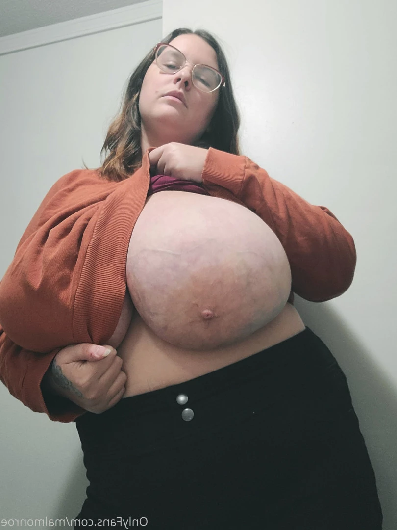 Mal [ malmonroe ] Onlyfans leaked photo 7455307 on Hotleaks.tv