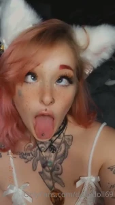 1374128