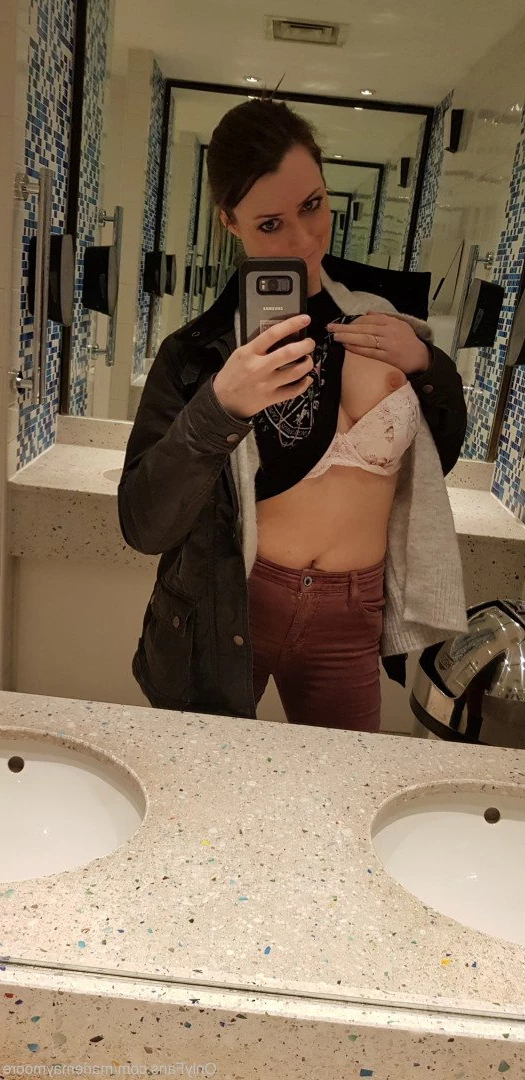 Yorkshire hottie 😈 [ mariemaymoore ] Onlyfans leaked photo 3119381 on Hotleaks.tv