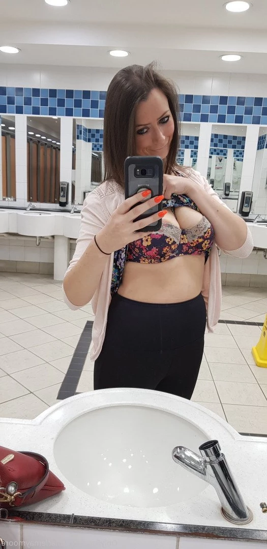 Yorkshire hottie 😈 [ mariemaymoore ] Onlyfans leaked photo 3128470 on Hotleaks.tv