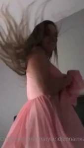 18298096