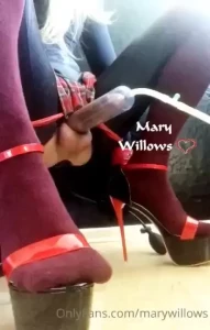 marywillows Onlyfans leaked video 18297845 on Hotleaks.tv