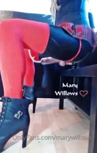 marywillows Onlyfans leaked video 4912005 on Hotleaks.tv