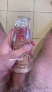 18297558