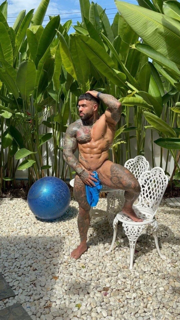 MasterUK Free💦 [ masterukfree ] Onlyfans leaked photo 18395851 on Hotleaks.tv