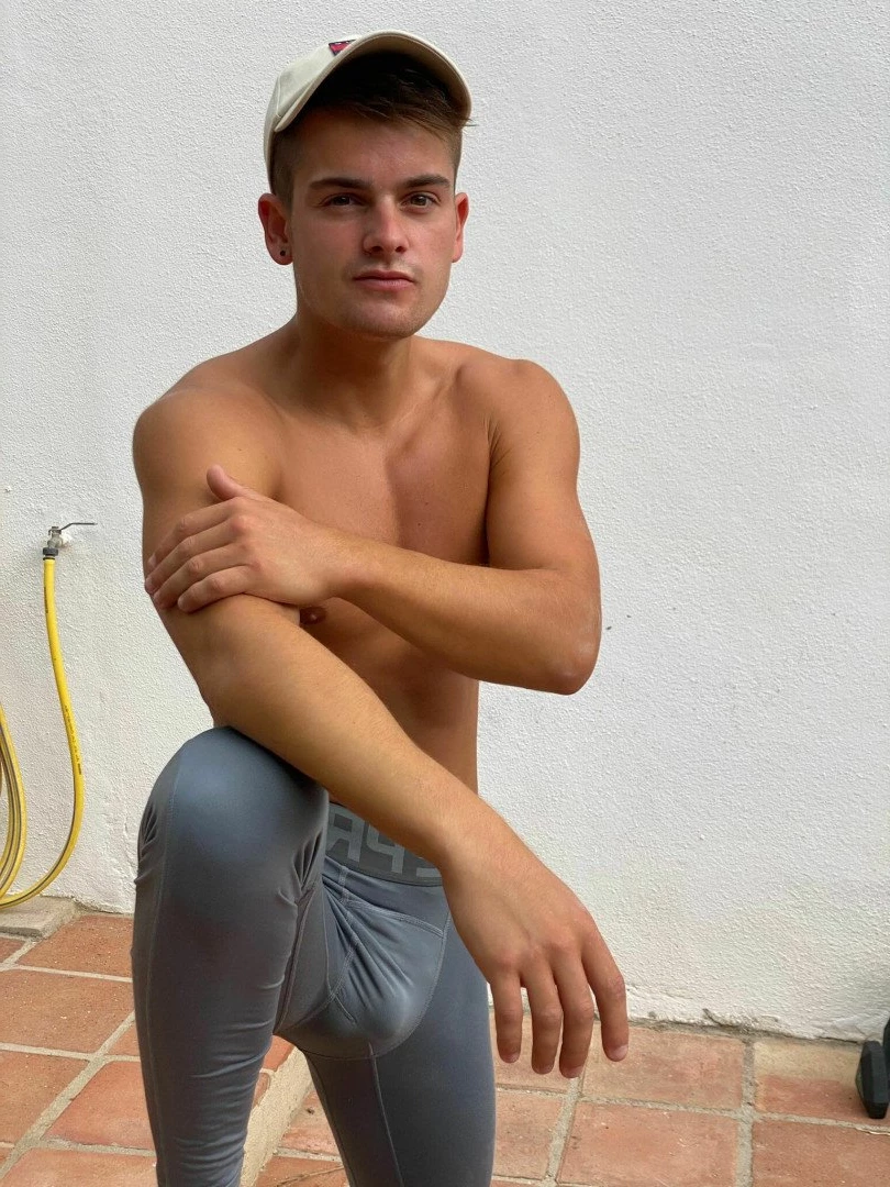 MasterUK Free💦 [ masterukfree ] Onlyfans leaked photo 3092249 on Hotleaks.tv