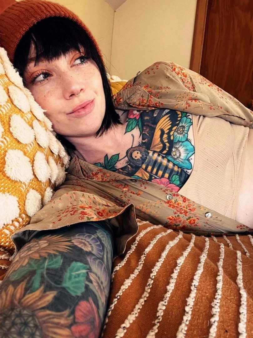 𝓈𝓂𝒶𝓁𝓁 𝓉𝒾𝓉𝓉𝓎 𝕘𝕠𝕥𝕙 𝕘𝕚𝕣𝕝𝕗𝕣𝕚𝕖𝕟𝕕 🦇 [ matildassecret ] Onlyfans leaked photo 3033276 on Hotleaks.tv