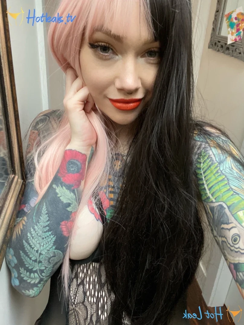 𝓈𝓂𝒶𝓁𝓁 𝓉𝒾𝓉𝓉𝓎 𝕘𝕠𝕥𝕙 𝕘𝕚𝕣𝕝𝕗𝕣𝕚𝕖𝕟𝕕 🦇 [ matildassecret ] Onlyfans leaked photo 11580801 on Hotleaks.tv
